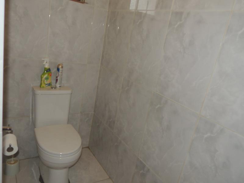5 Bedroom Property for Sale in Amandasig Gauteng