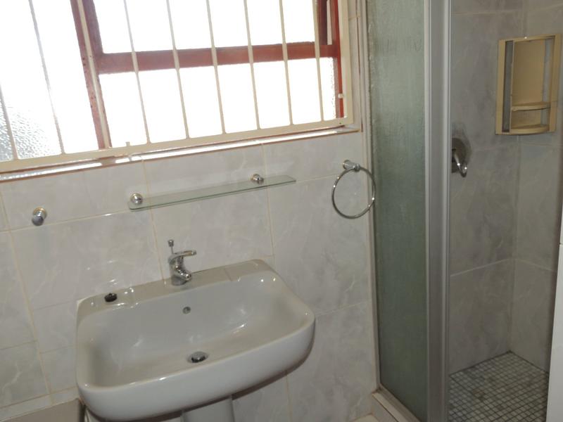 5 Bedroom Property for Sale in Amandasig Gauteng