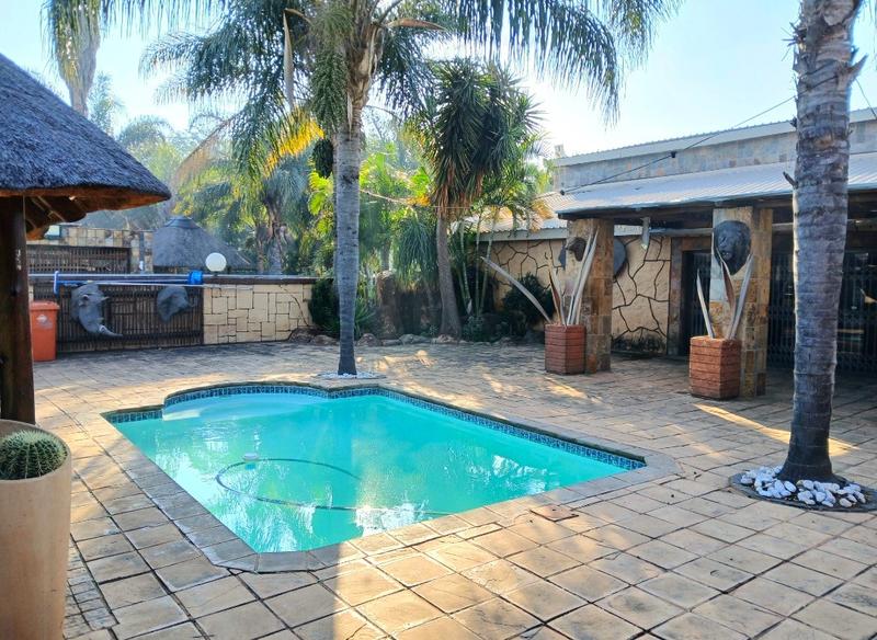 5 Bedroom Property for Sale in Doornpoort Gauteng