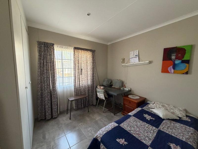 2 Bedroom Property for Sale in Ninapark Gauteng