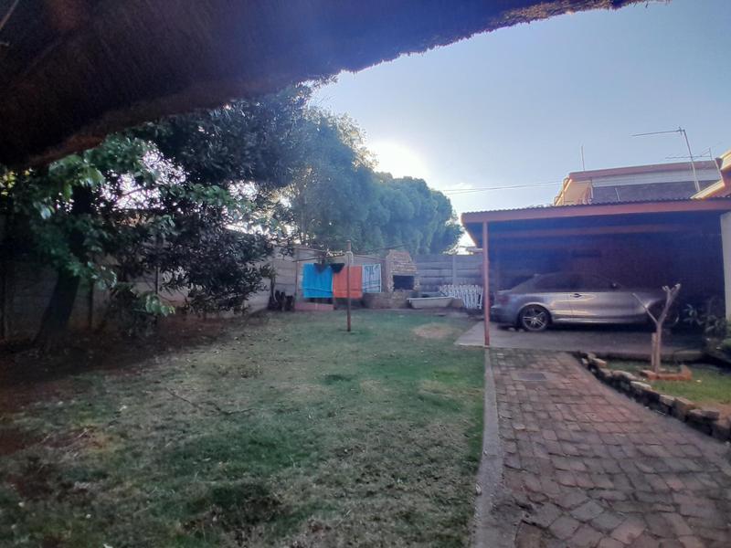 4 Bedroom Property for Sale in Erasmia Gauteng