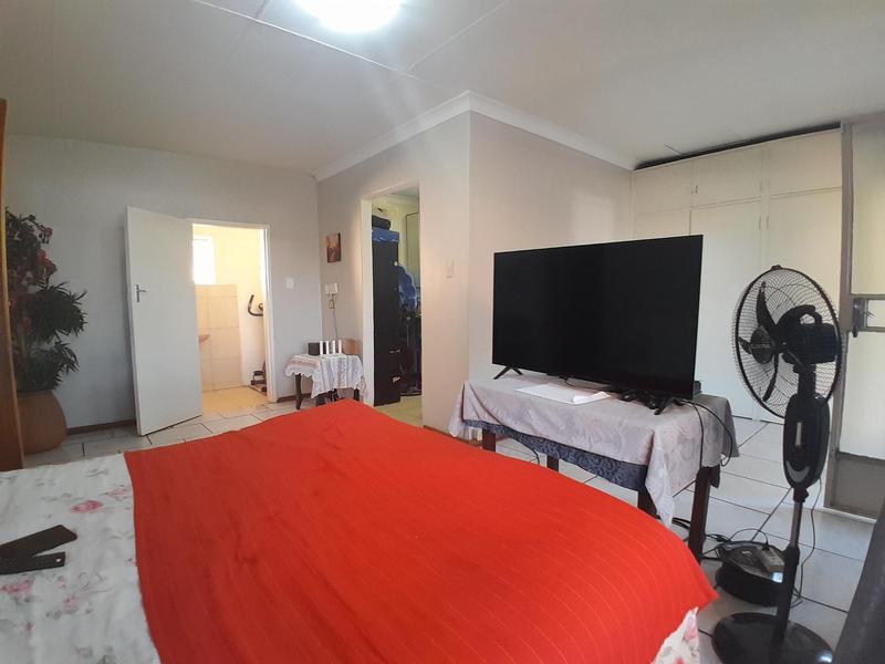 4 Bedroom Property for Sale in Erasmia Gauteng