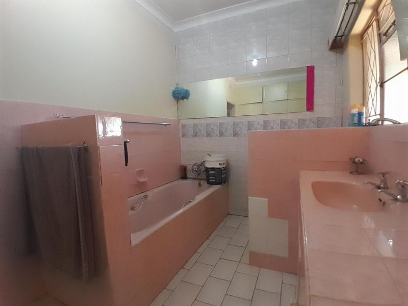 4 Bedroom Property for Sale in Erasmia Gauteng
