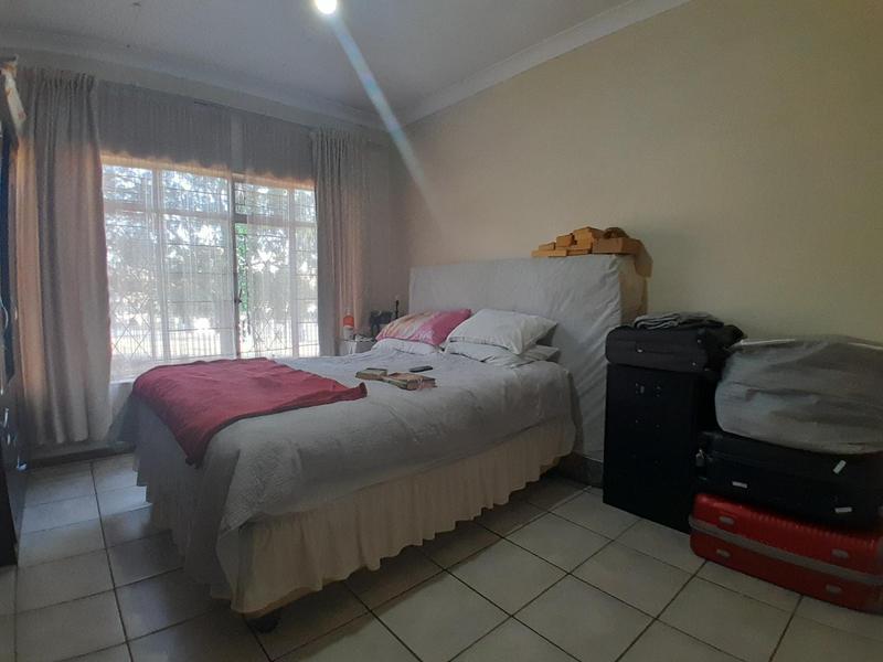 4 Bedroom Property for Sale in Erasmia Gauteng