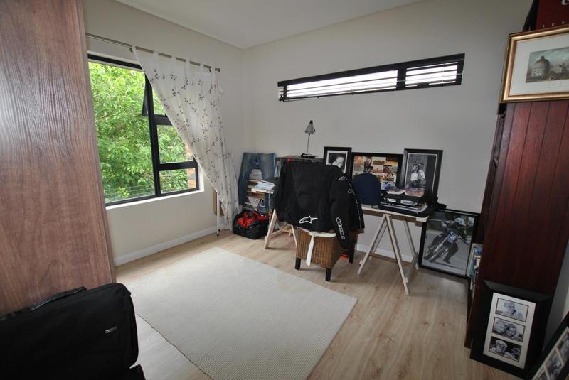 To Let 2 Bedroom Property for Rent in Morningside Gauteng