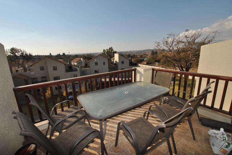 1 Bedroom Property for Sale in Paulshof Gauteng