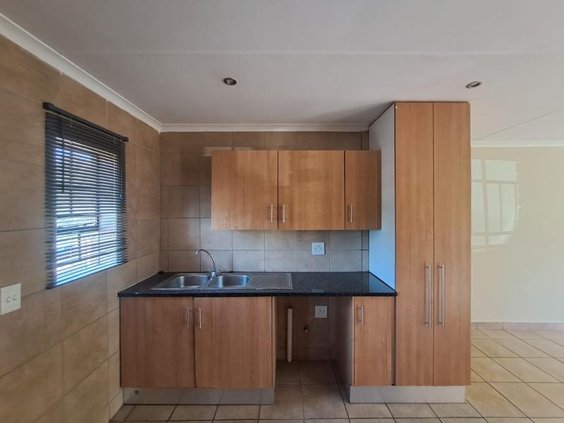 3 Bedroom Property for Sale in Thatchfield Gauteng