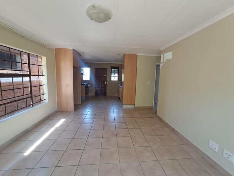 3 Bedroom Property for Sale in Thatchfield Gauteng