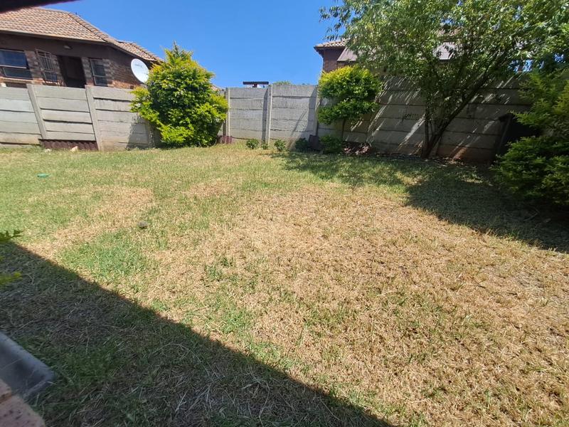 3 Bedroom Property for Sale in Thatchfield Gauteng