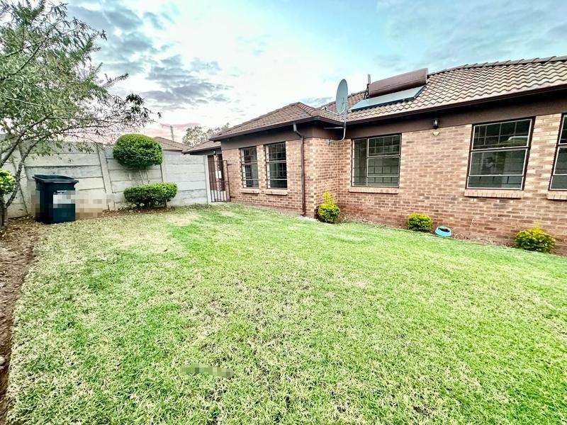 3 Bedroom Property for Sale in Thatchfield Gauteng