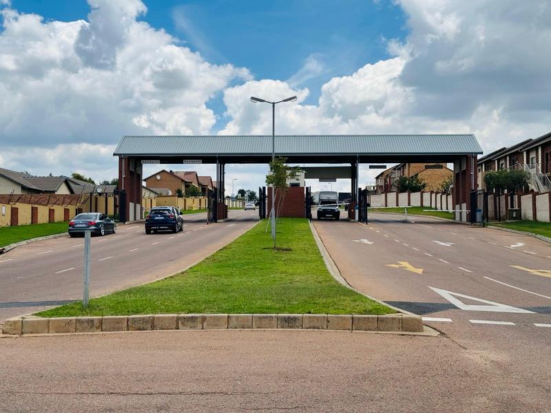 0 Bedroom Property for Sale in Noordwyk Gauteng