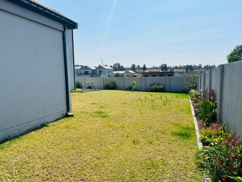 3 Bedroom Property for Sale in Knoppieslaagte Gauteng