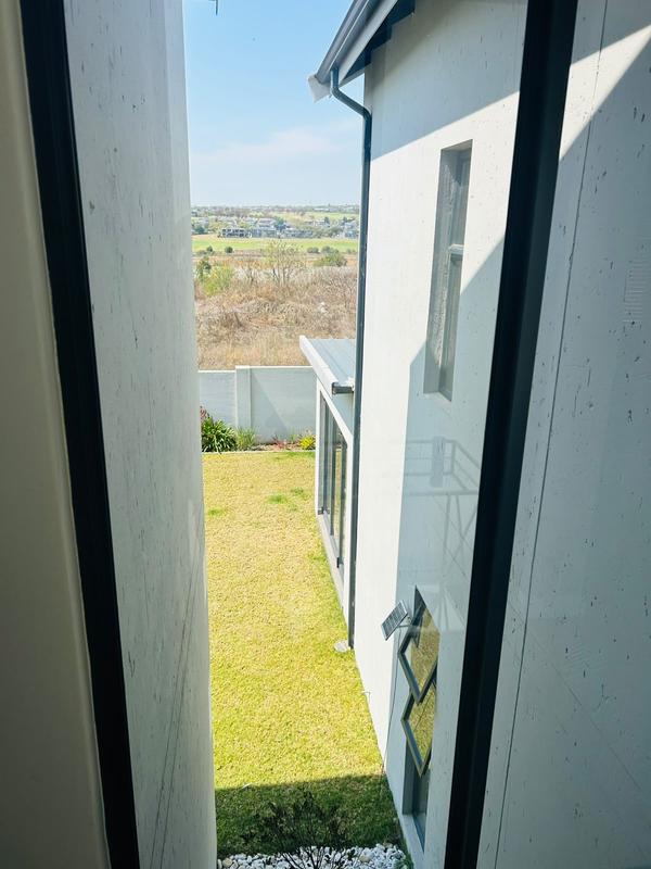3 Bedroom Property for Sale in Knoppieslaagte Gauteng
