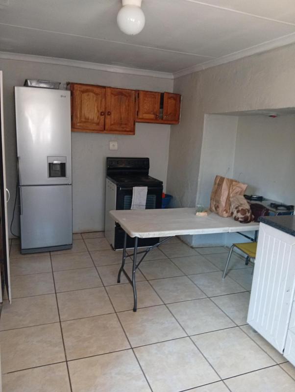 6 Bedroom Property for Sale in Tembisa Gauteng