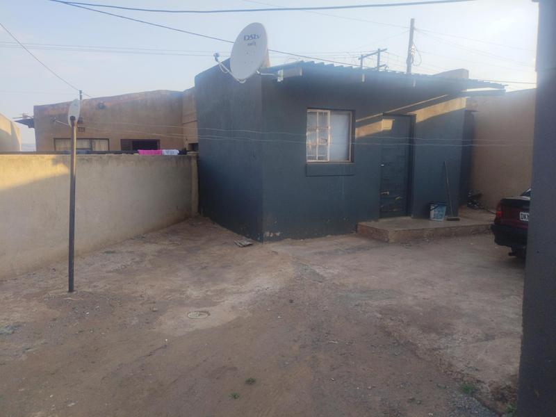 2 Bedroom Property for Sale in Katlehong South Gauteng