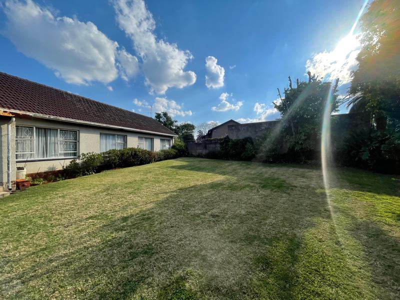 4 Bedroom Property for Sale in Esther Park Gauteng