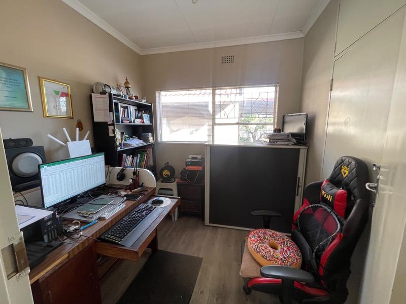 4 Bedroom Property for Sale in Esther Park Gauteng