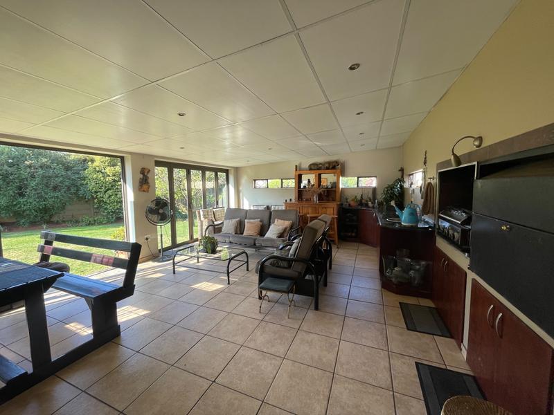 4 Bedroom Property for Sale in Esther Park Gauteng