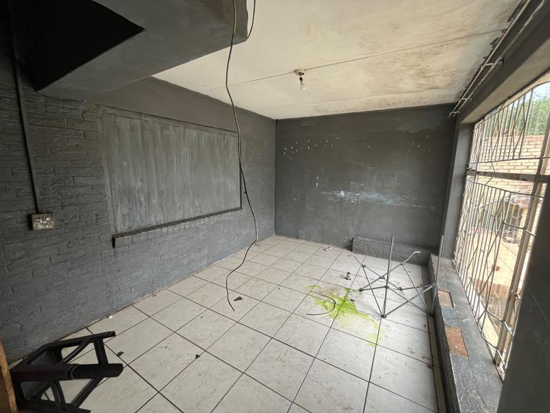 5 Bedroom Property for Sale in Kempton Park Gauteng