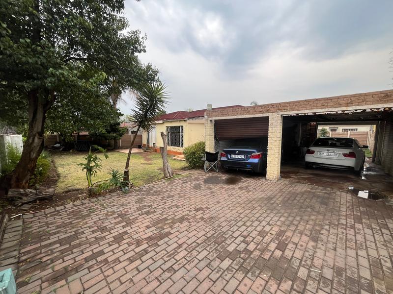 5 Bedroom Property for Sale in Kempton Park Gauteng