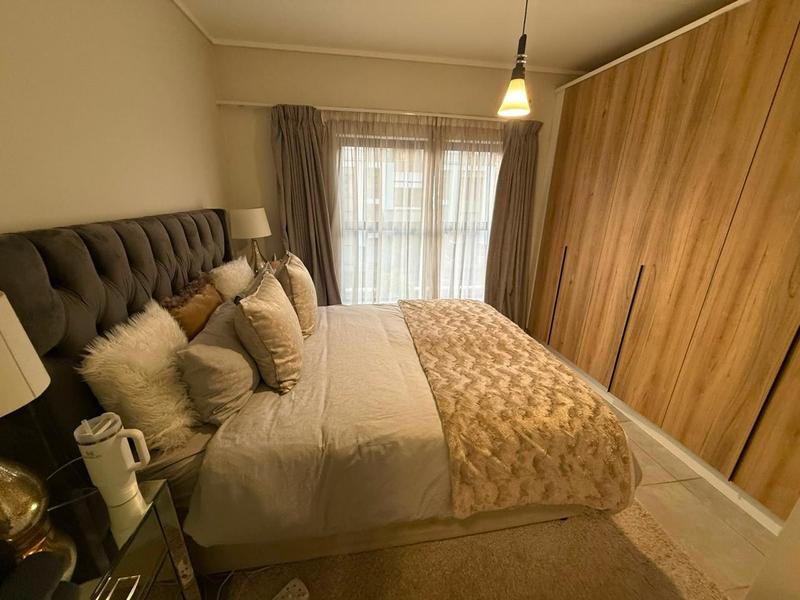 2 Bedroom Property for Sale in Waterfall Gauteng