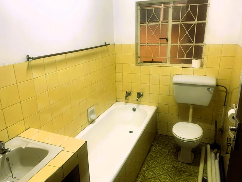 6 Bedroom Property for Sale in Plantation Gauteng