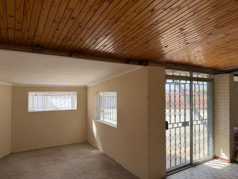 To Let 3 Bedroom Property for Rent in Wychwood Gauteng