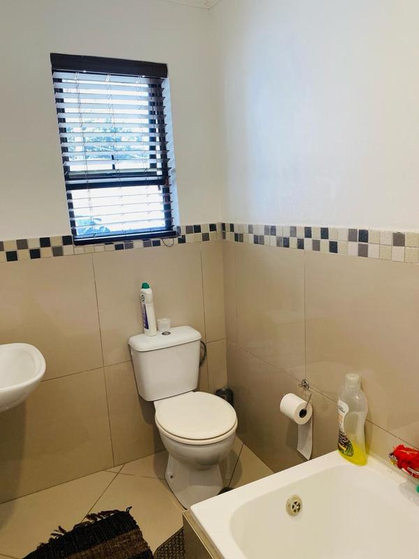 4 Bedroom Property for Sale in Birchleigh North Gauteng