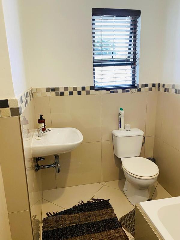 4 Bedroom Property for Sale in Birchleigh North Gauteng