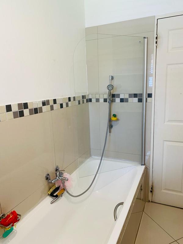 4 Bedroom Property for Sale in Birchleigh North Gauteng