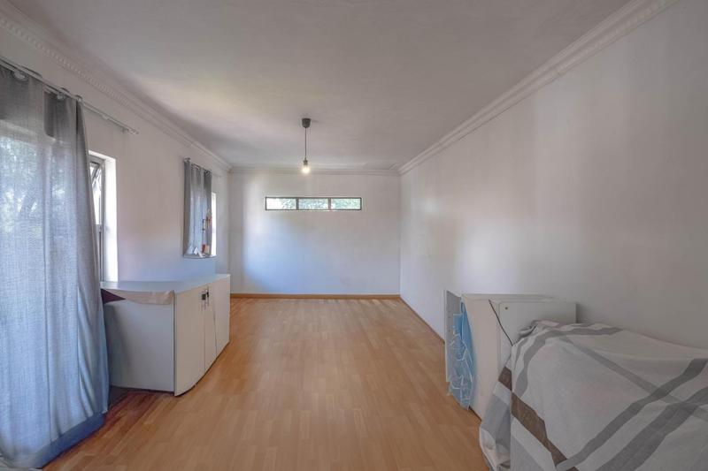 4 Bedroom Property for Sale in Birchleigh North Gauteng