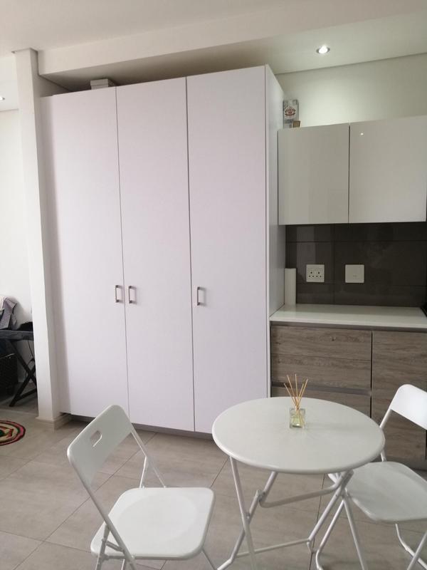 1 Bedroom Property for Sale in Bedfordview Gauteng