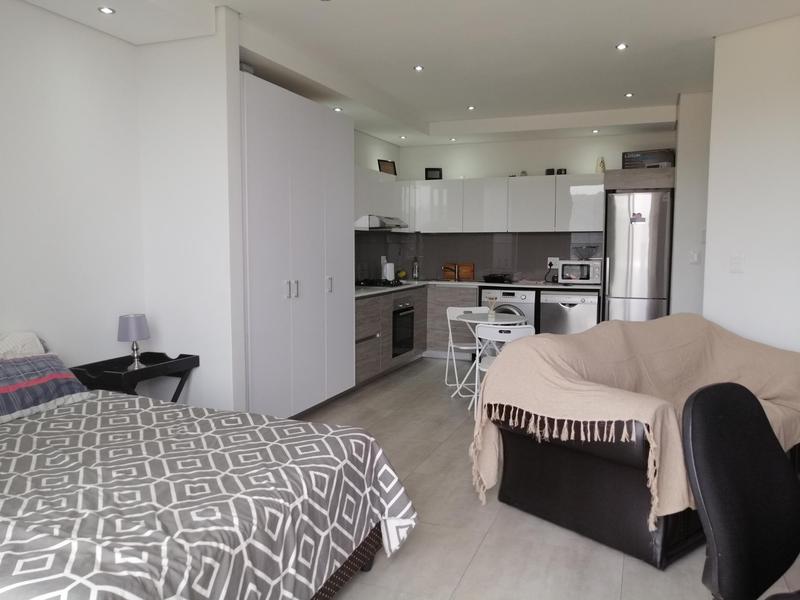 1 Bedroom Property for Sale in Bedfordview Gauteng