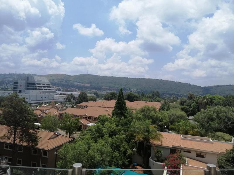 1 Bedroom Property for Sale in Bedfordview Gauteng