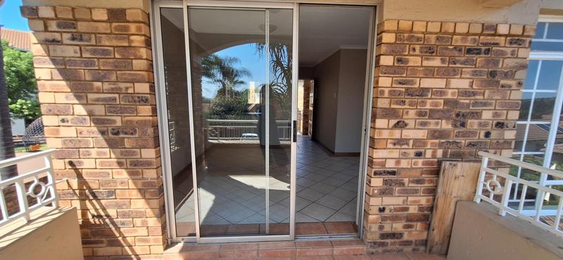 2 Bedroom Property for Sale in Moreleta Park Gauteng