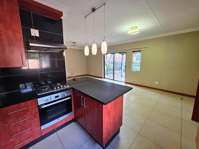 To Let 2 Bedroom Property for Rent in Nimrodpark Gauteng