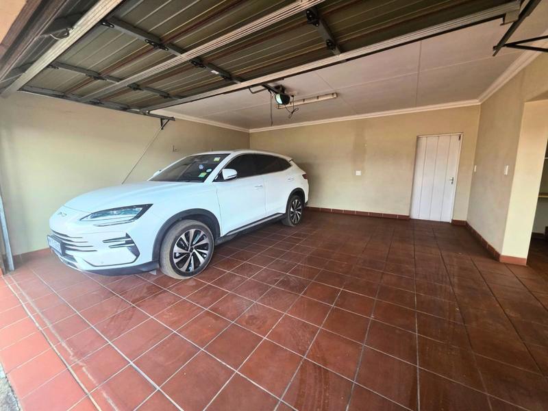 To Let 2 Bedroom Property for Rent in Nimrodpark Gauteng
