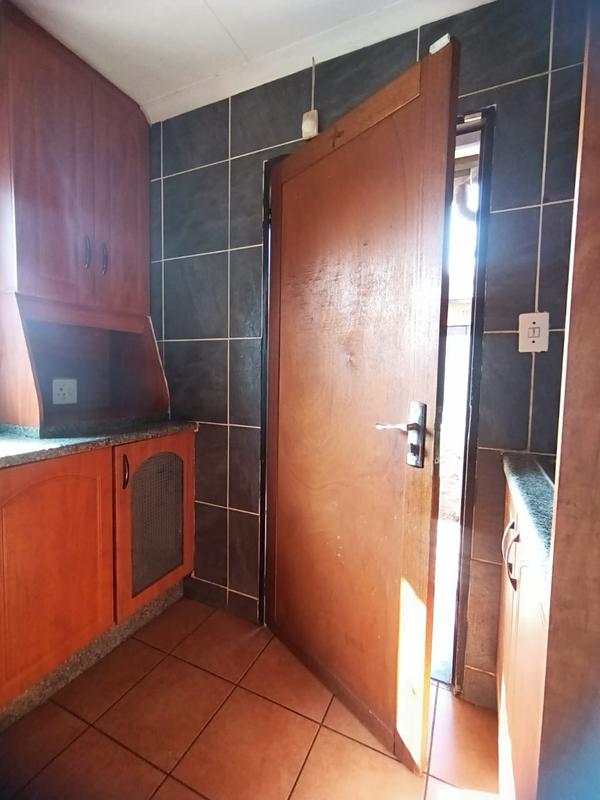 To Let 3 Bedroom Property for Rent in Dawn Park Gauteng