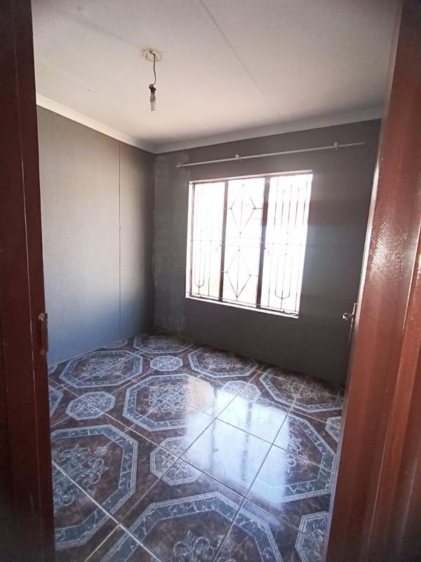 To Let 3 Bedroom Property for Rent in Dawn Park Gauteng