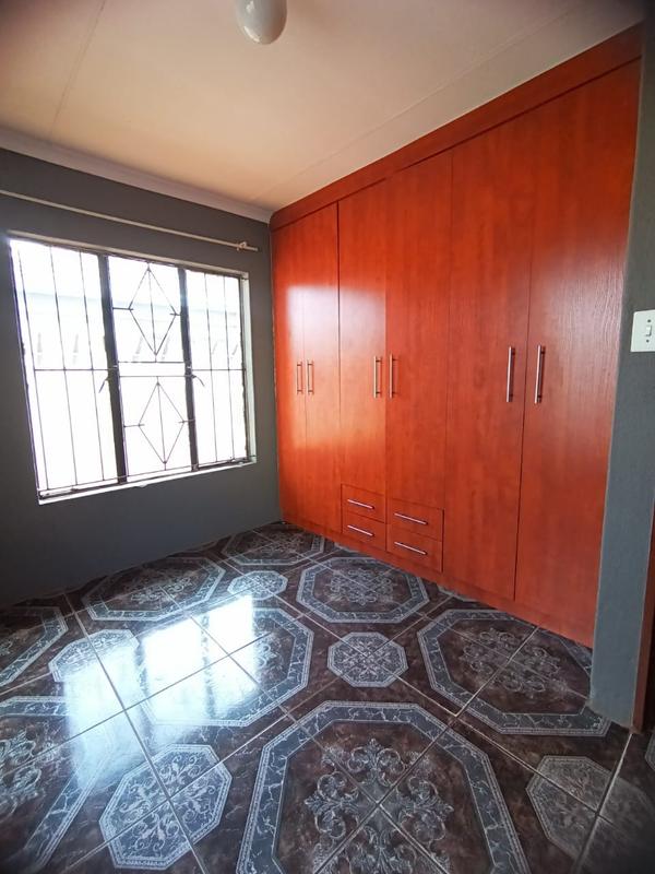 To Let 3 Bedroom Property for Rent in Dawn Park Gauteng