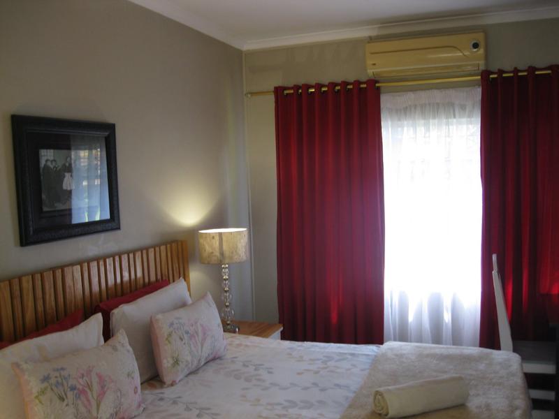 To Let 1 Bedroom Property for Rent in Sunnyside Gauteng