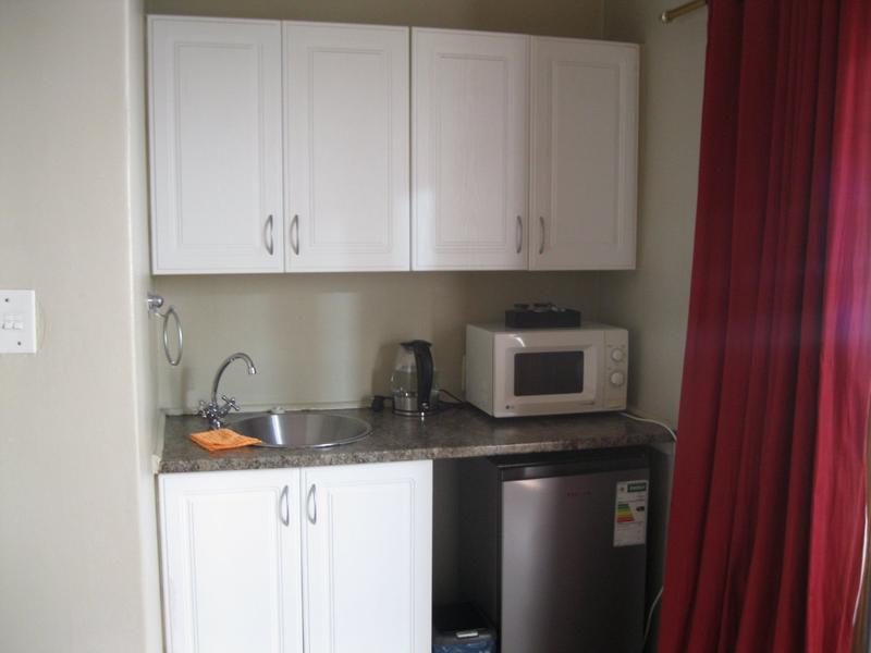 To Let 1 Bedroom Property for Rent in Sunnyside Gauteng
