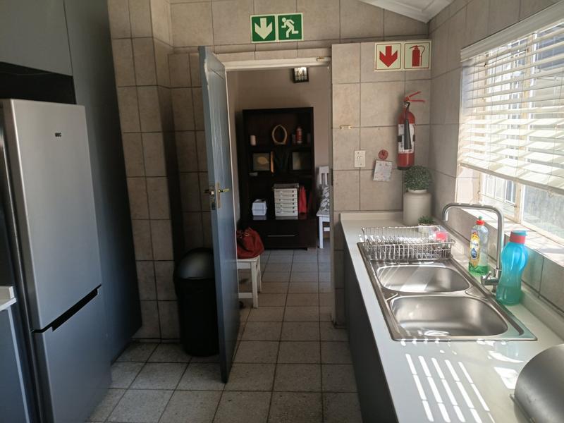 To Let 1 Bedroom Property for Rent in Sunnyside Gauteng