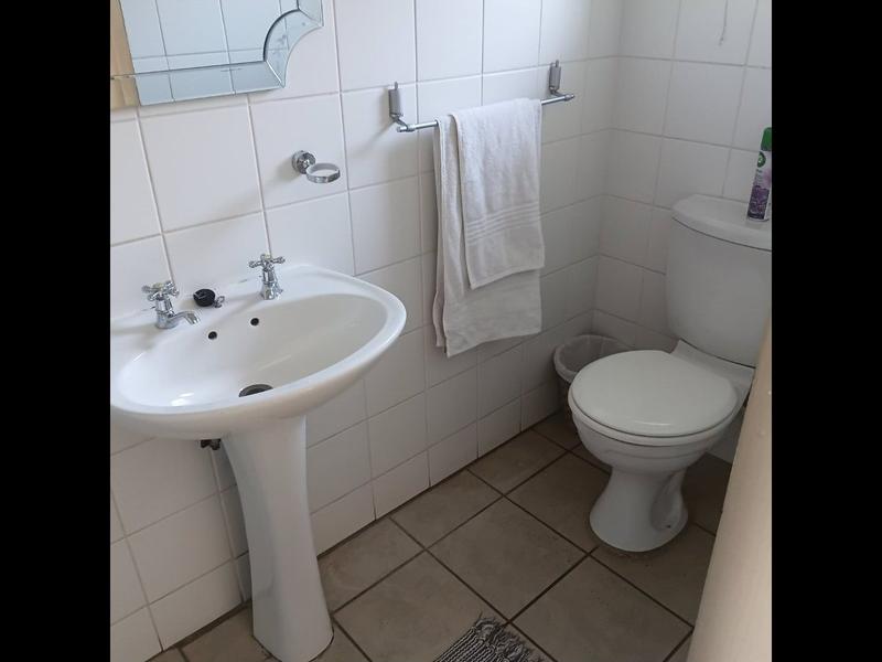 To Let 1 Bedroom Property for Rent in Sunnyside Gauteng