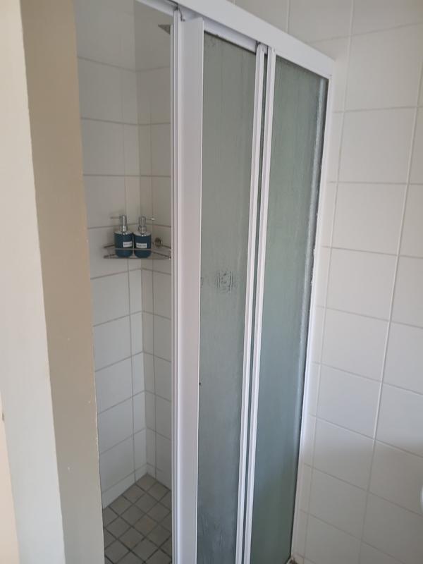 To Let 1 Bedroom Property for Rent in Sunnyside Gauteng