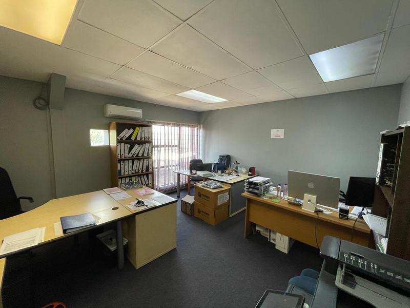 To Let Commercial Property for Rent in Hennopspark Gauteng