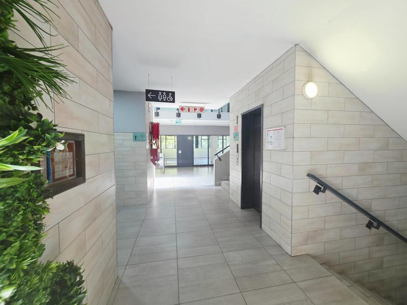 To Let Commercial Property for Rent in Lynnwood Glen Gauteng