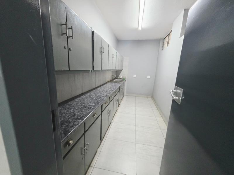 To Let Commercial Property for Rent in Lynnwood Glen Gauteng