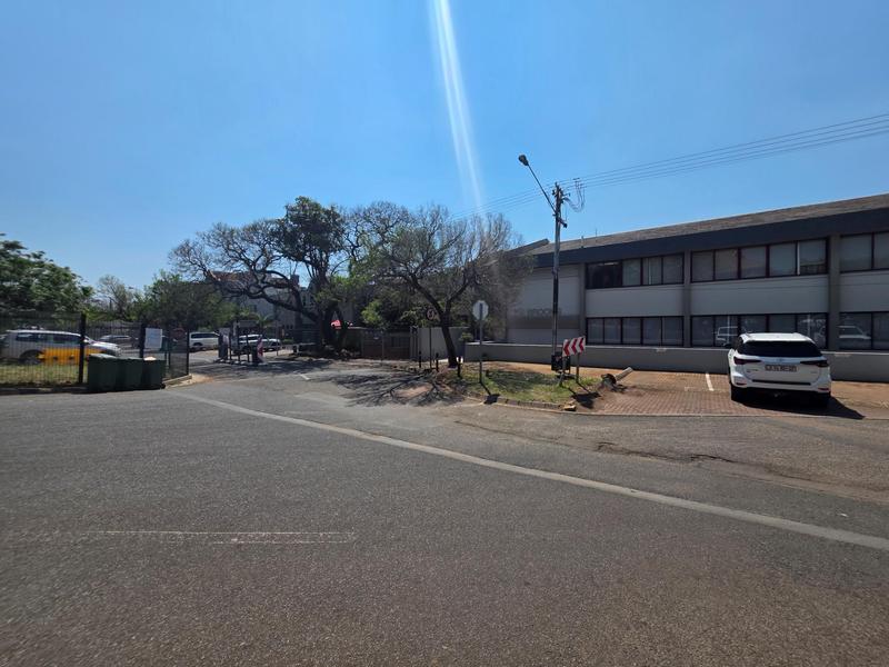 To Let Commercial Property for Rent in Menlo Park Gauteng