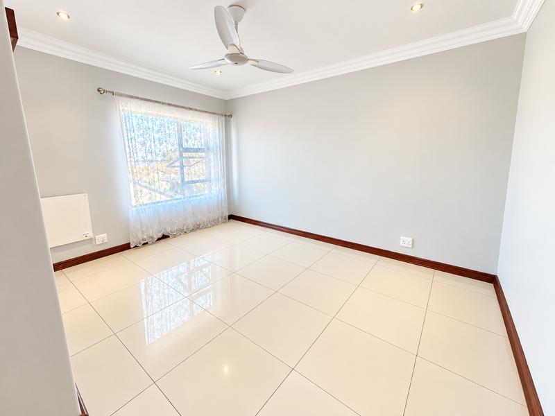To Let 4 Bedroom Property for Rent in Midstream Estate Gauteng